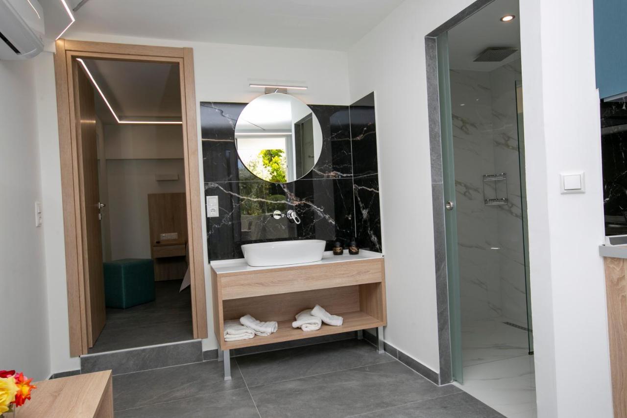Mythos Apartment
