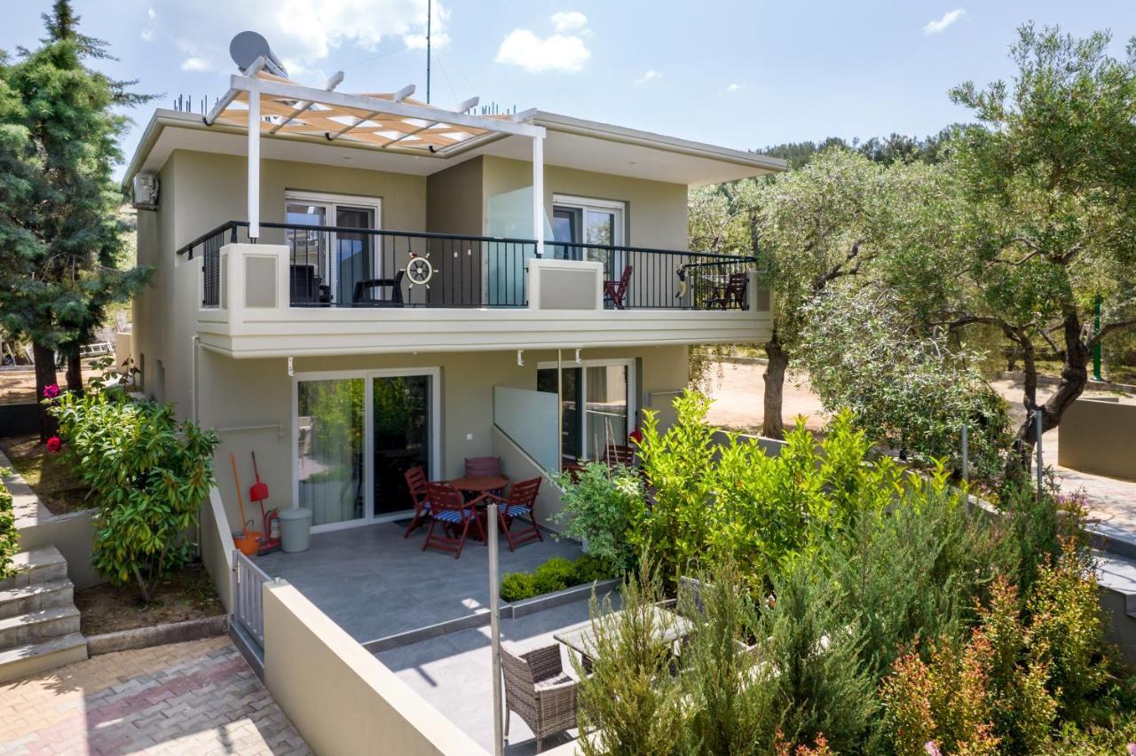Mythos Apartment