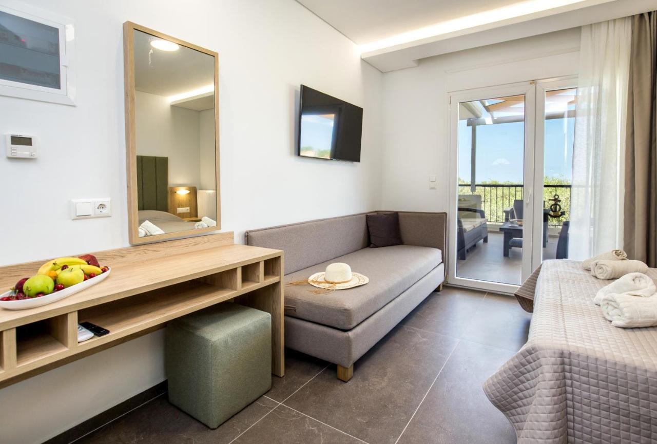 Mythos Apartment Potos